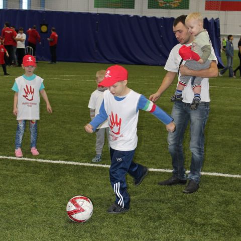 Международная футбольная школа "Юниор" объявляет набор в секцию футбола 