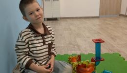 Дима Гришин вернулся с реабилитации в центре «Тоша и КО»